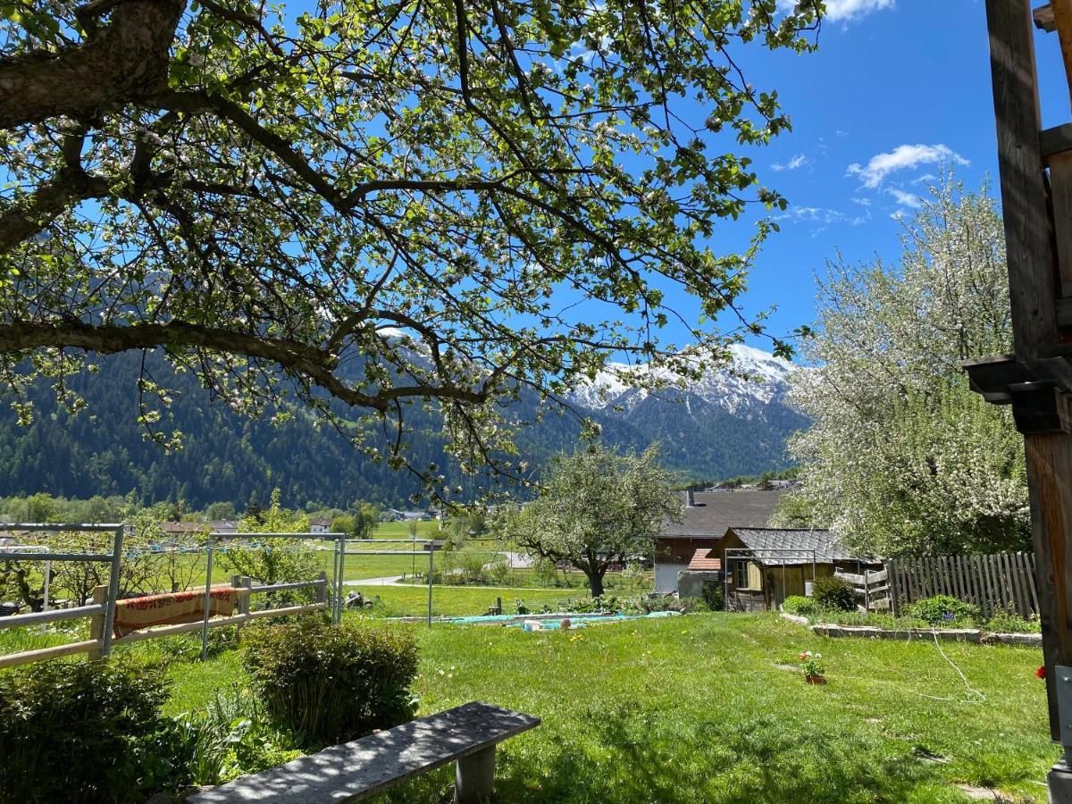 Hotel Chasa Chalavaina Müstair Exteriör bild